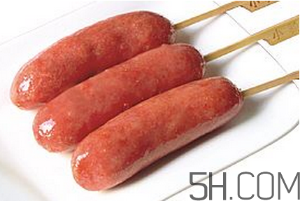 烤腸能用微波爐加熱嗎？烤腸能在微波爐里烤嗎？