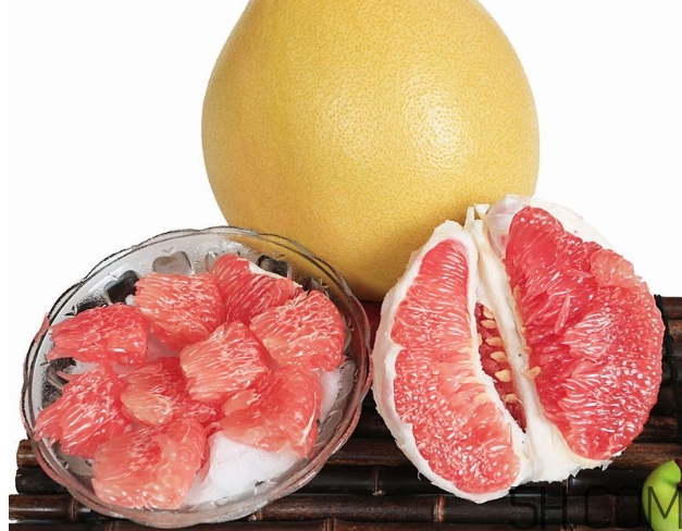 紅心柚子皮怎么是紅的？紅心柚子皮能吃嗎？