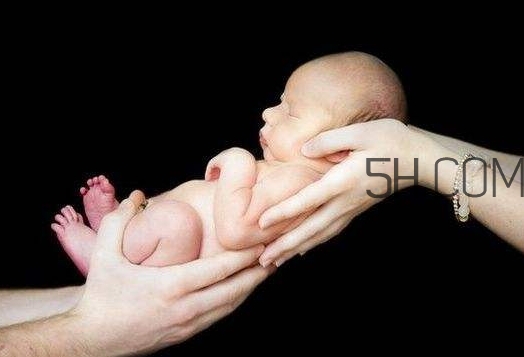 凍胚和鮮胚哪個(gè)成功率比較高？?jī)雠吆王r胚移植的優(yōu)缺點(diǎn)分別是什么？