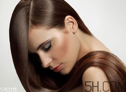 頭虱和頭皮屑怎么區(qū)分？頭虱是怎樣生成的