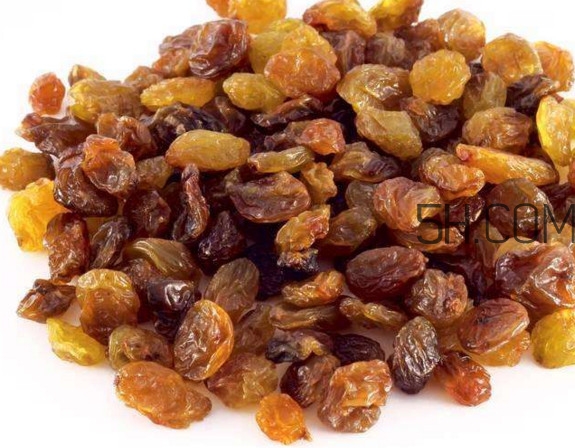 新疆葡萄干多少錢一斤？葡萄干泡水功效與作用