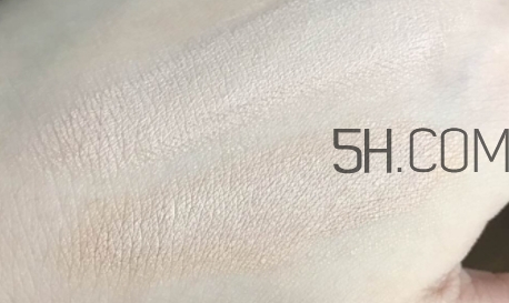 essence雙色遮瑕膏怎么用？essence雙色遮瑕膏使用心得