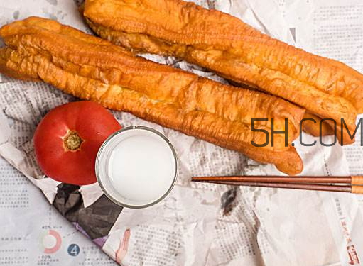 油條是發(fā)面還是死面 發(fā)面和死面的區(qū)別 油條是發(fā)面還是死面 發(fā)面和死面的區(qū)別