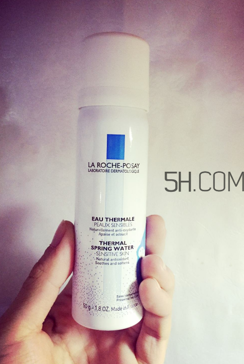 理膚泉噴霧可以喝嗎？理膚泉噴霧可以當(dāng)爽膚水用嗎？