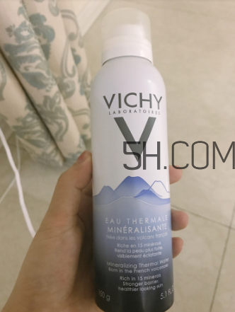 理膚泉噴霧和薇姿噴霧哪個(gè)好？理膚泉和薇姿噴霧測(cè)評(píng)