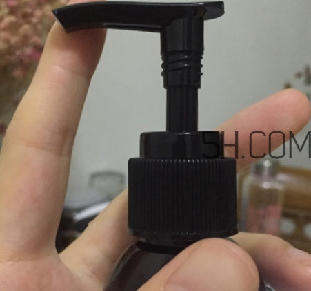 sukin蘇芊適合什么膚質(zhì)？sukin蘇芊適合油性皮膚嗎