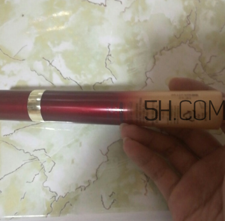 伊思滾珠眼霜怎么用？伊思滾珠眼霜使用方法