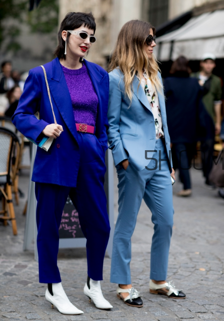 藍(lán)色西裝怎么搭配好看？藍(lán)色西裝搭配圖片