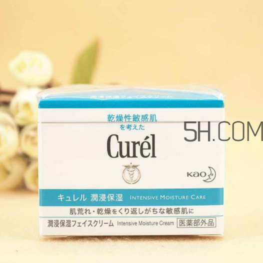 珂潤面霜有酒精味嗎？珂潤面霜是什么氣味的？