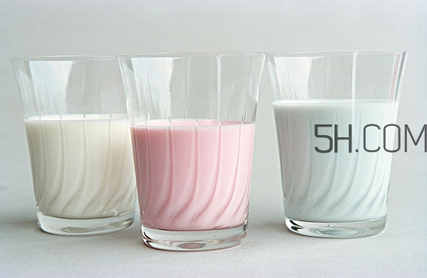 過(guò)期的牛奶可以做面膜嗎 過(guò)期的牛奶怎么做面膜 過(guò)期的牛奶可以做面膜嗎 過(guò)期的牛奶怎么做面膜