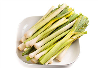 如何挑選新鮮的韭菜？野韭菜與韭菜的區(qū)別