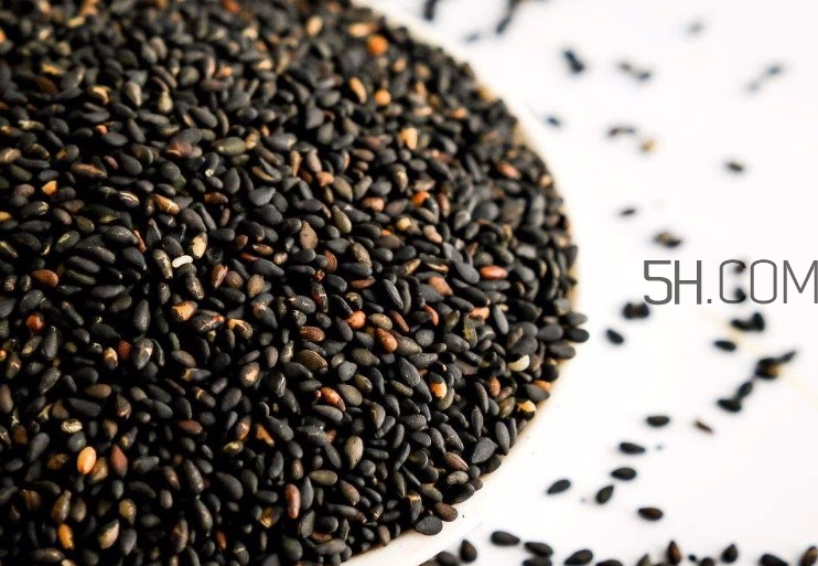 黑芝麻能補(bǔ)鈣嗎？黑芝麻怎么吃補(bǔ)鈣？