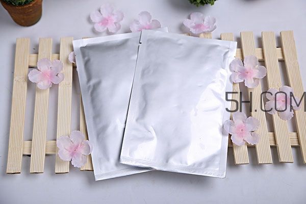 為什么每天敷面膜臉還是干 每天貼面膜為什么臉還是干 為什么每天敷面膜臉還是干 每天貼面膜為什么臉還是干