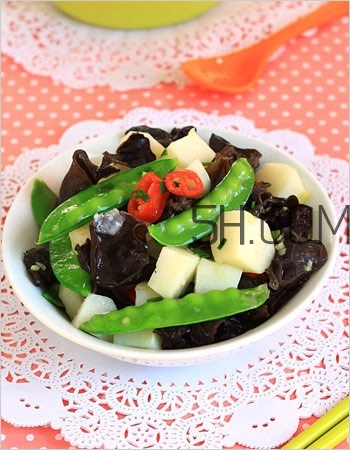 黑芝麻下奶嗎？黑芝麻怎么吃下奶？