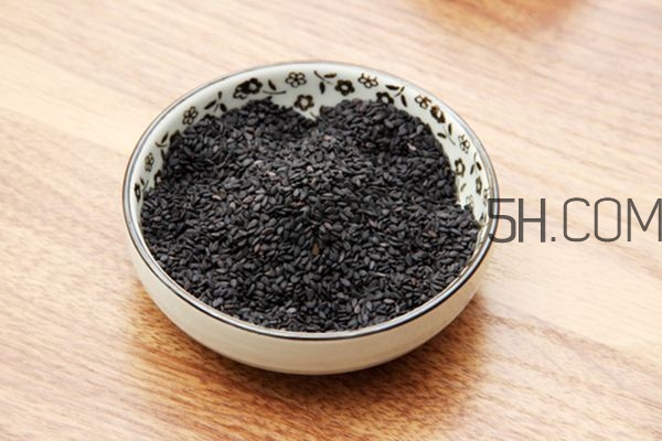 黑芝麻能多吃嗎？黑芝麻吃多了有什么壞處？