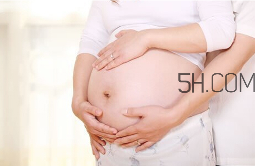 懷孕嘔吐吃什么可以緩解？孕婦哪幾種情況不能隨便摸肚子？