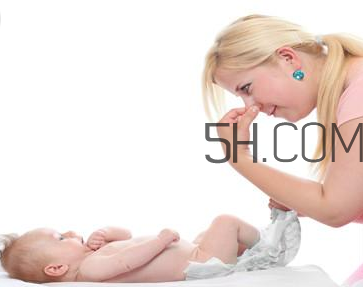 嬰兒不消化怎么辦？嬰兒大便干燥怎么辦？