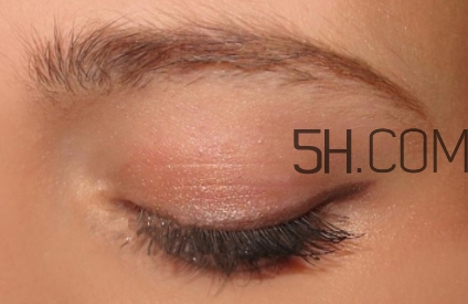 essence眼線(xiàn)筆色號(hào) essence眼線(xiàn)筆試色