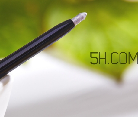 essence眼線(xiàn)筆色號(hào) essence眼線(xiàn)筆試色