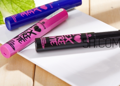 essence睫毛膏怎么樣？essence睫毛膏紅管黑管藍(lán)管區(qū)別