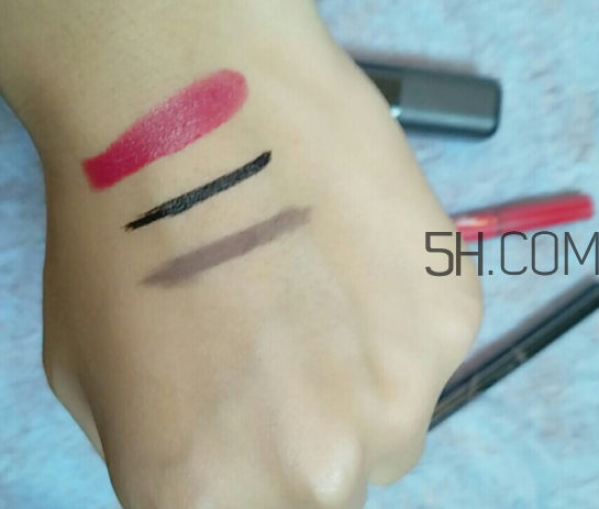 倩碧眼唇卸妝液怎么樣？倩碧眼唇卸妝液好用嗎？