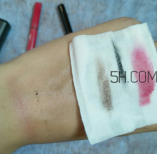 倩碧眼唇卸妝液怎么樣？倩碧眼唇卸妝液好用嗎？