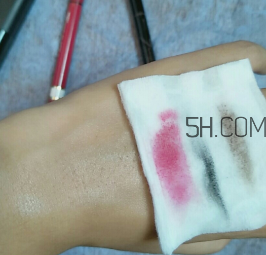 倩碧眼唇卸妝液怎么樣？倩碧眼唇卸妝液好用嗎？