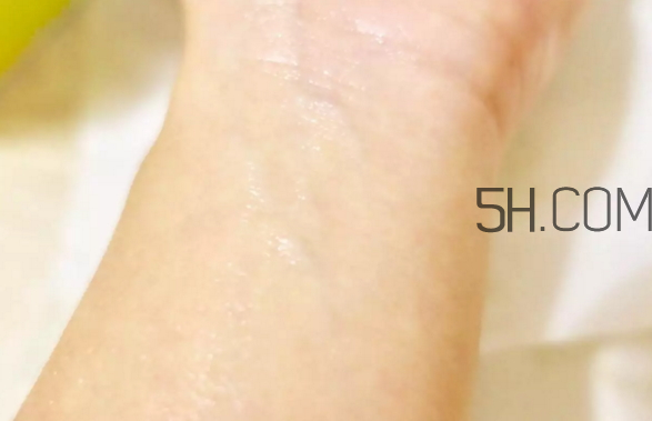 歐緹麗臻美亮白精華液多少錢？歐緹麗臻美亮白精華液怎么樣？