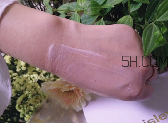 希思黎美頸霜是什么？希思黎美頸霜多少錢？