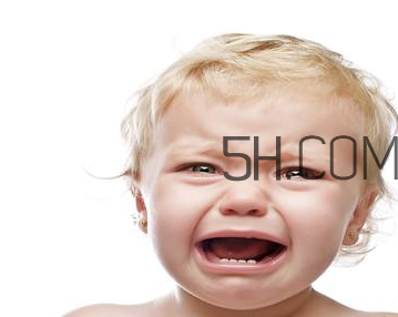 嬰兒打嗝怎么辦？嬰兒腸絞痛該怎么治療？