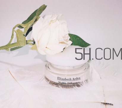 伊麗莎白雅頓復(fù)合霜怎么樣？伊麗莎白雅頓復(fù)合霜好用嗎？