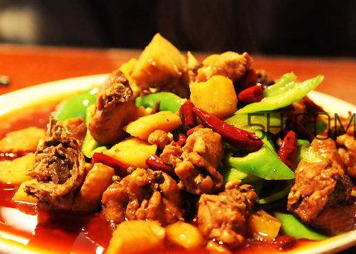 大盤雞放什么調(diào)料 ?大盤雞為什么放啤酒 大盤雞放什么調(diào)料 ?大盤雞為什么放啤酒