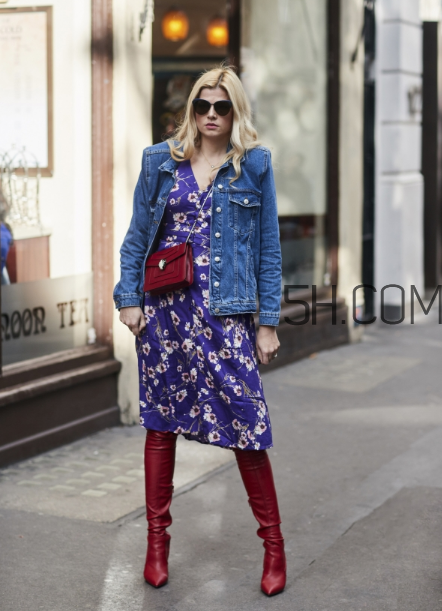 碎花連衣裙怎么搭配？碎花連衣裙搭配圖片