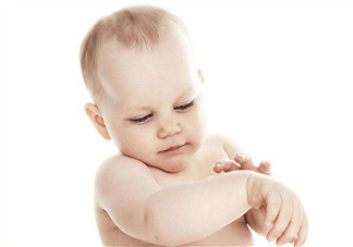 寶寶上早教有什么好處？寶寶缺鐵的癥狀有哪些？