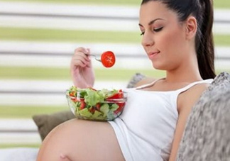 胎膜早破是一直流水嗎？胎膜早破的臨床表現(xiàn)