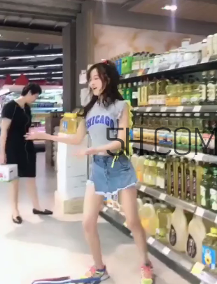 c哩c哩是什么歌？c哩c哩舞蹈教學(xué)