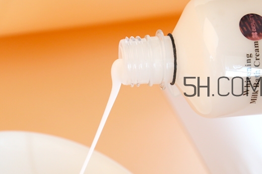 beauty buffet沐浴露怎么用？beauty buffet沐浴露使用心得