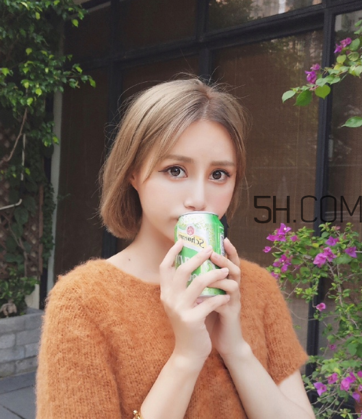 中耳炎和狐臭有關(guān)系嗎？中耳炎會(huì)自愈嗎？