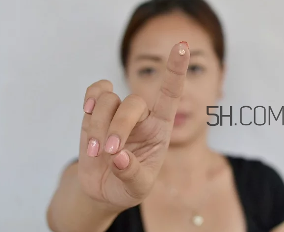 雪肌精美白BB霜好用嗎？雪肌精美白BB霜怎么樣？