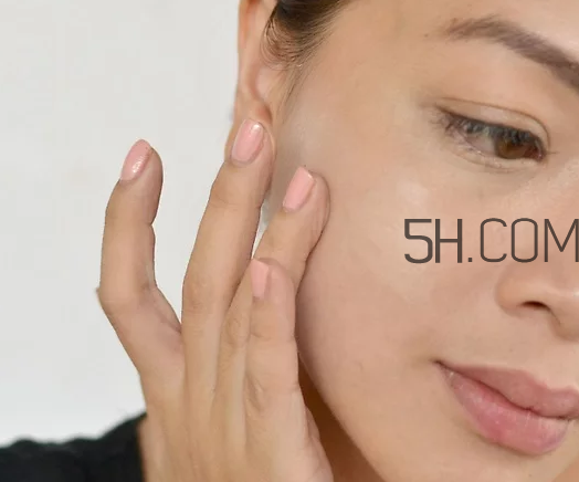 雪肌精美白BB霜好用嗎？雪肌精美白BB霜怎么樣？