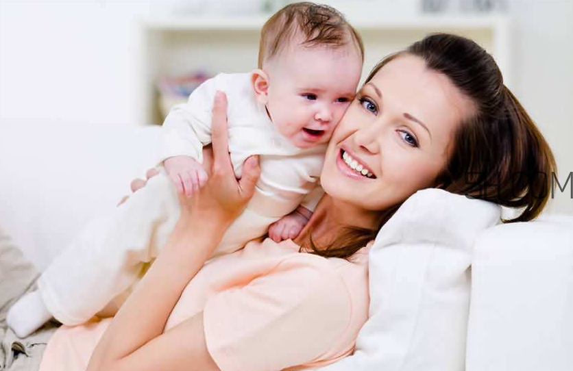 母乳期發(fā)高燒怎么辦？感冒咳嗽能喂奶嗎？