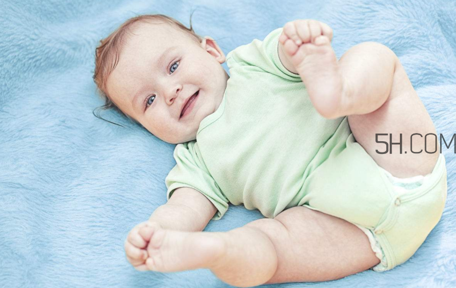 嬰兒濕疹癥狀有哪些？小孩手腳冰冷怎么辦？