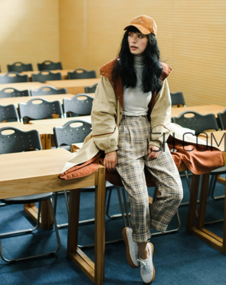 卡其色風(fēng)衣配什么鞋子？卡其色風(fēng)衣搭配鞋子圖片