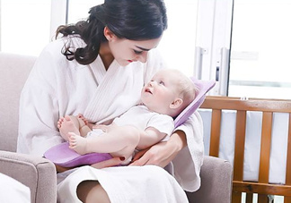 哺乳枕有必要買嗎？哺乳枕有用嗎？