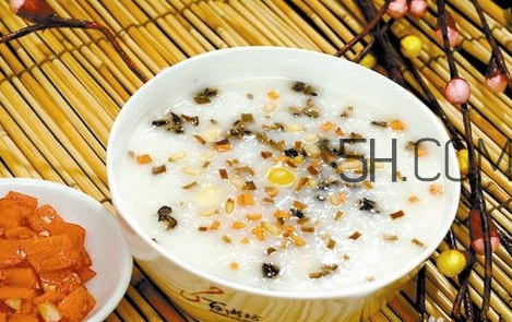 榛子生吃好還是熟吃好？榛子怎么吃營養(yǎng)價值高？