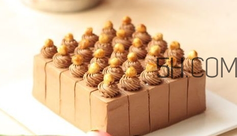 榛子生吃好還是熟吃好？榛子怎么吃營養(yǎng)價值高？