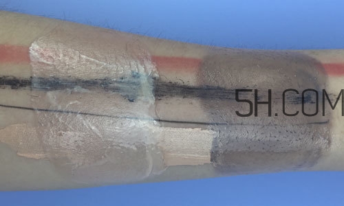 資生堂洗顏?？菩掳婧团f版有什么區(qū)別?