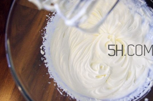 淡奶油能和面做饅頭嗎？淡奶油為什么打不發(fā)