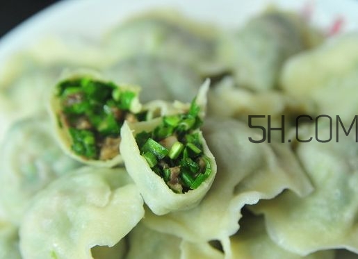 孕婦能吃韭菜餡餃子嗎？孕婦吃韭菜餡餃子對(duì)胎兒好嗎？