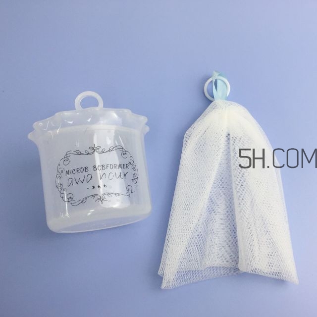 資生堂洗顏?？菩掳婧团f版有什么區(qū)別?